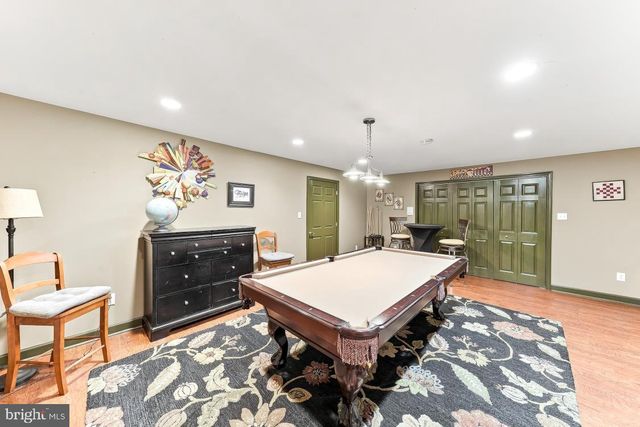 1 BEECH TREE DR, Glen Mills, PA 19342