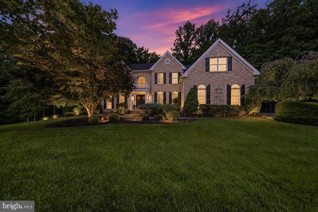 1 BEECH TREE DR, Glen Mills, PA 19342