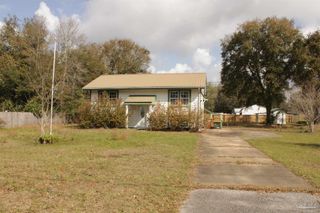 4398 N Spencer Field Rd, Pace, FL 32571