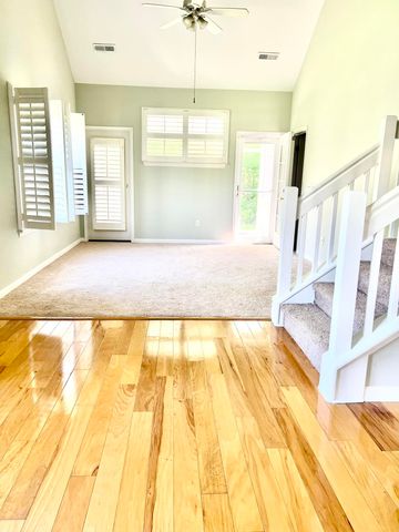 8709 Grassy Oak Trail, North Charleston, SC 29420