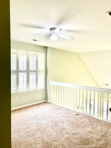 8709 Grassy Oak Trail, North Charleston, SC 29420