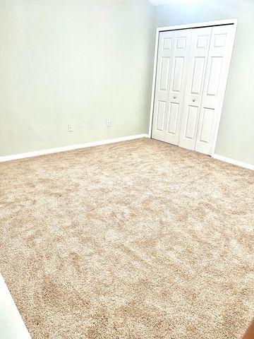 8709 Grassy Oak Trail, North Charleston, SC 29420