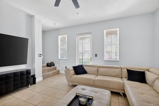 2561 SW 119th Way 1608, Miramar, FL 33025