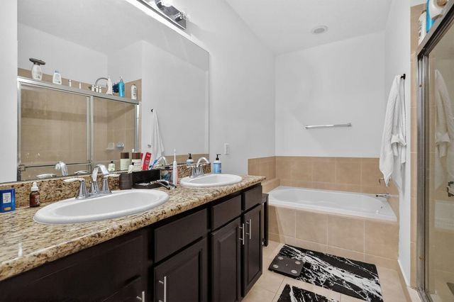 2561 SW 119th Way 1608, Miramar, FL 33025