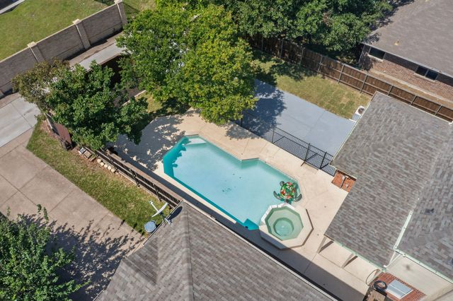 610 English Oak Drive, Allen, TX 75002