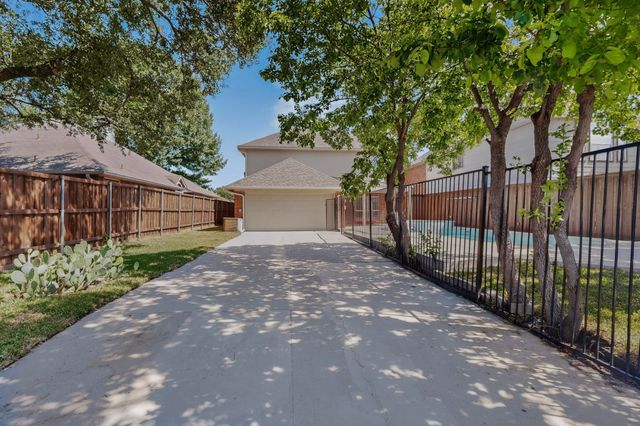 610 English Oak Drive, Allen, TX 75002