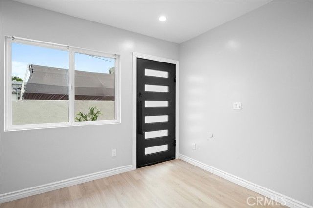 8027 Bellingham Avenue, North Hollywood (los Angeles), CA 91605
