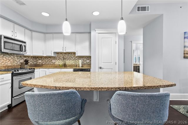 222 Glenwood Avenue 208, Raleigh, NC 27603