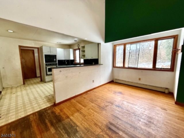 64 W Quarry Rd, White Twp., NJ 07823