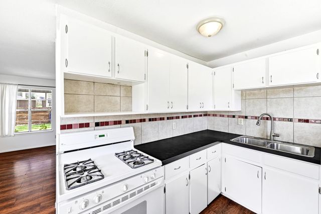 3604 Abbate CIR, Austin, TX 78721