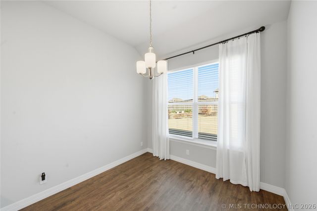 1504 E Mobile Street, Broken Arrow, OK 74011