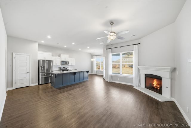 1504 E Mobile Street, Broken Arrow, OK 74011