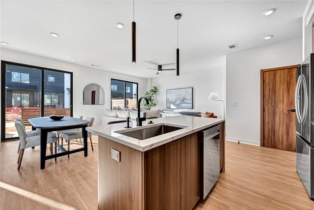 1109 Emilia Avenue, Lowell, AR 72745