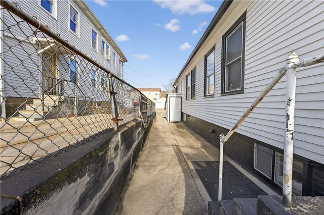 33 Prudence Street, Providence, RI 02909