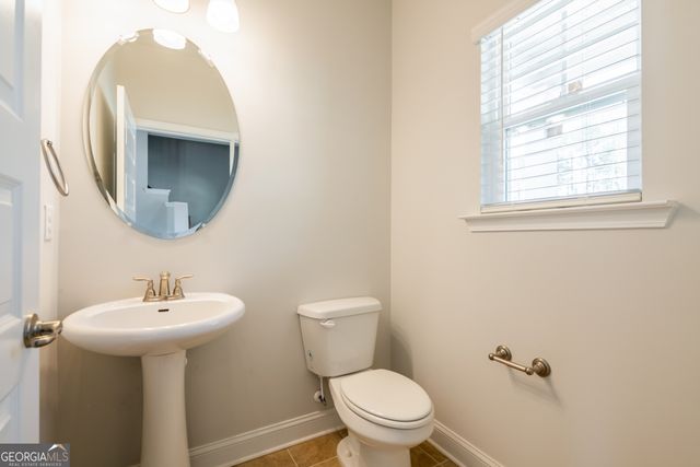 1157 Barrington Place Way 22, Macon, GA 31220