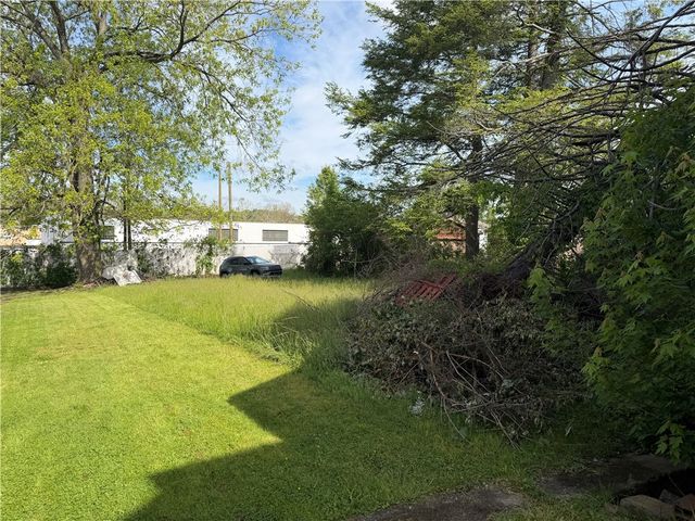 221 N Gallatin Ave, Uniontown, PA 15401