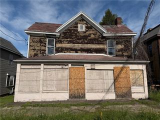 221 N Gallatin Ave, Uniontown, PA 15401