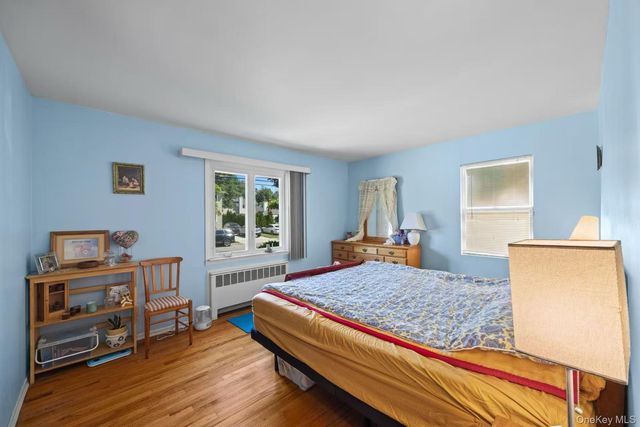103 Nassau Drive, Albertson, NY 11507