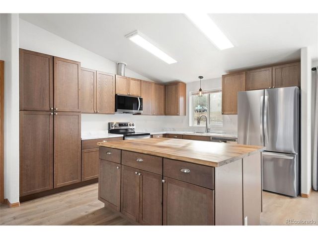 25947 Snyder Ave, Conifer, CO 80433