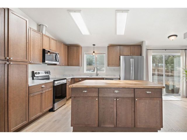 25947 Snyder Ave, Conifer, CO 80433