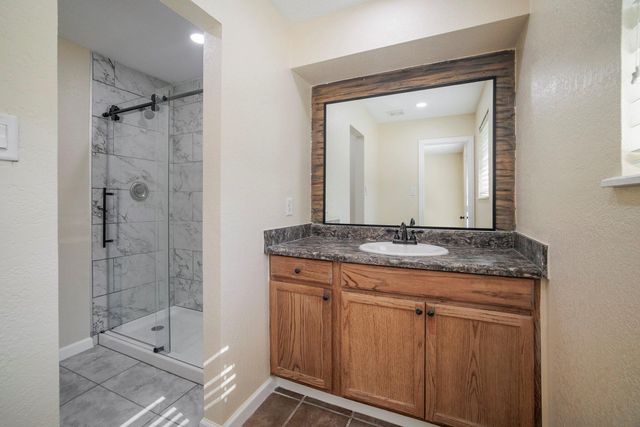 31803 Pleasant Valley Road, Magnolia, TX 77354