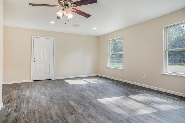 31803 Pleasant Valley Road, Magnolia, TX 77354