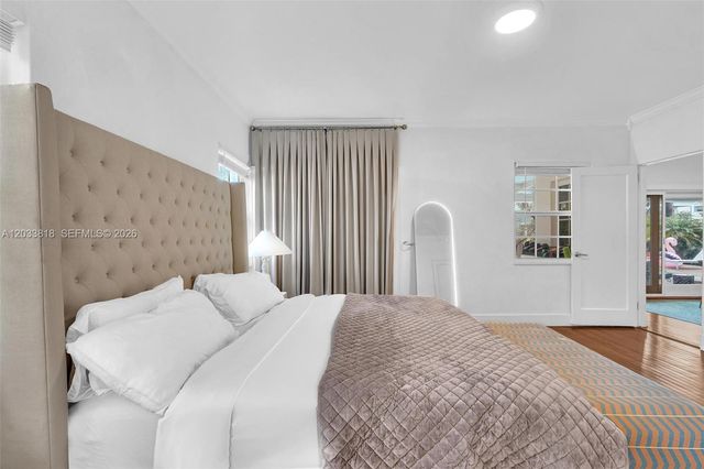 924 Belle Meade Island Dr ., Miami, FL 33138