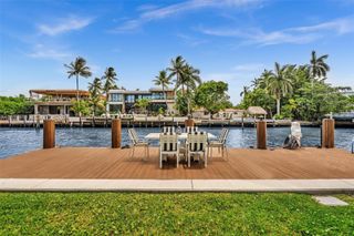 924 Belle Meade Island Dr ., Miami, FL 33138