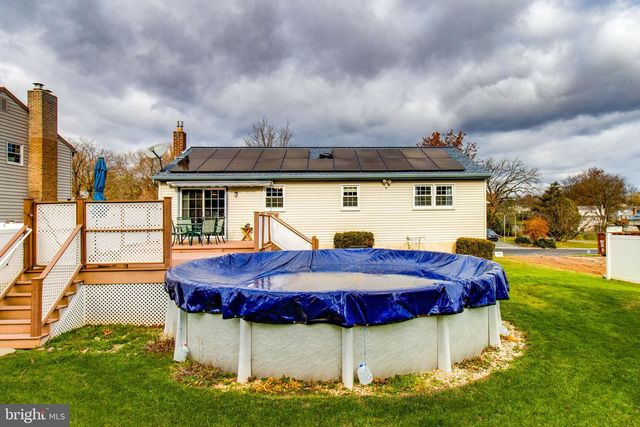 82 SCENIC DR, Denver, PA 17517