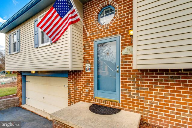 82 SCENIC DR, Denver, PA 17517