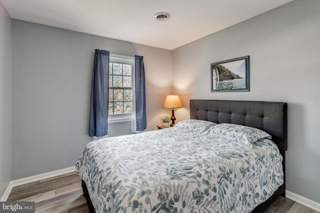 82 SCENIC DR, Denver, PA 17517