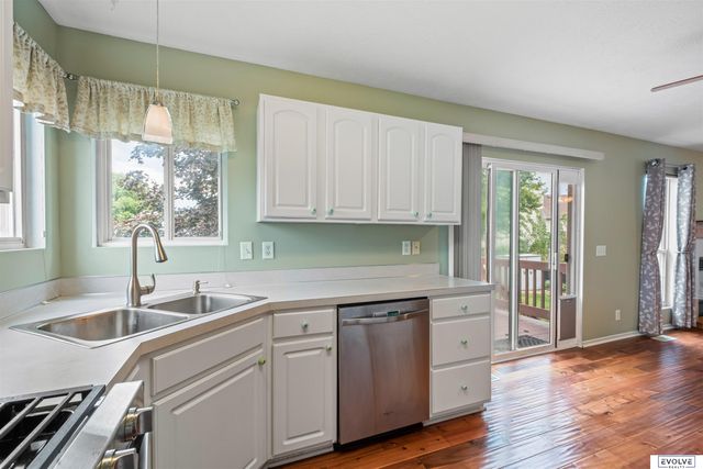 2608 Arrowhead Lane, Bellevue, NE 68123