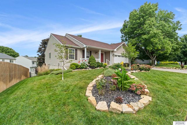 2608 Arrowhead Lane, Bellevue, NE 68123