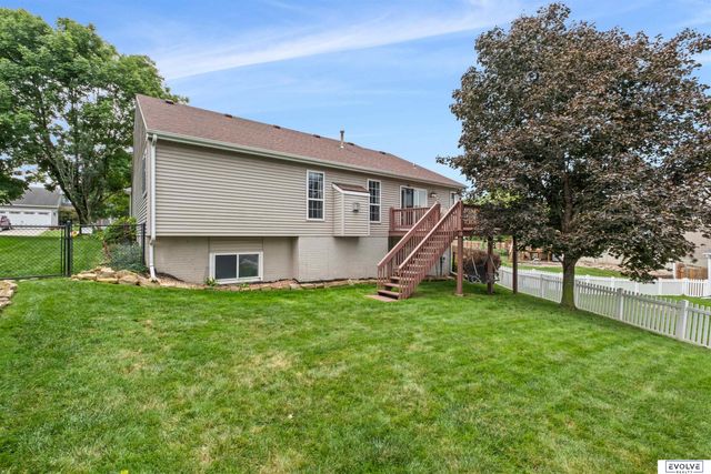 2608 Arrowhead Lane, Bellevue, NE 68123