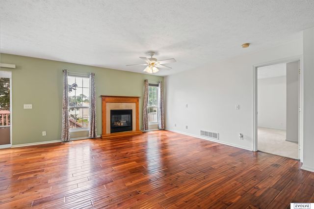 2608 Arrowhead Lane, Bellevue, NE 68123