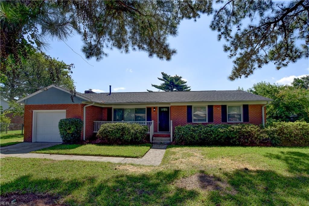 5411 Greenefield DR, Portsmouth, VA 23703