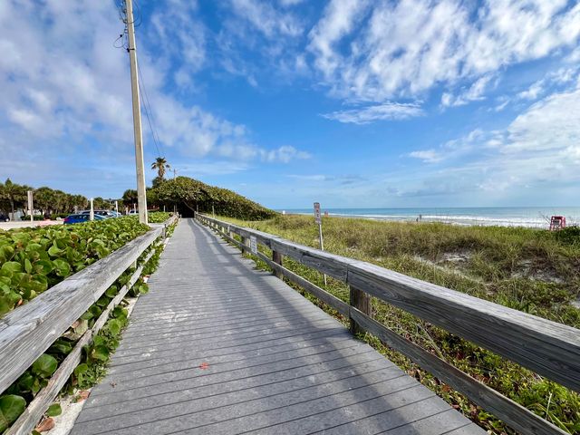 1145 N Shannon Avenue 48, Indialantic, FL 32903