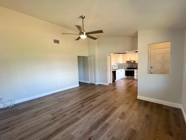 1145 N Shannon Avenue 48, Indialantic, FL 32903