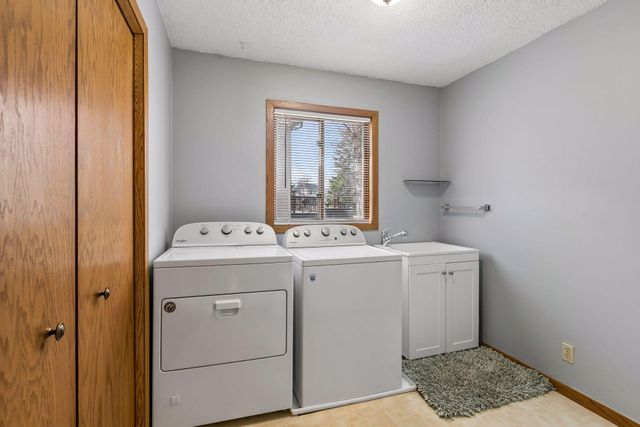 8960 Montegue Terrace, Brooklyn Park, MN 55443