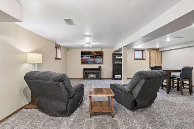 8960 Montegue Terrace, Brooklyn Park, MN 55443