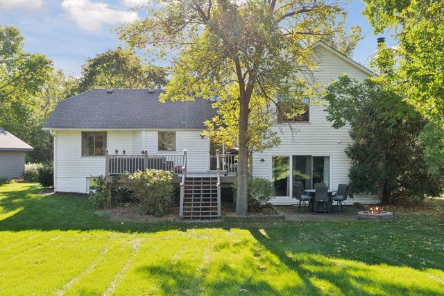 8960 Montegue Terrace, Brooklyn Park, MN 55443