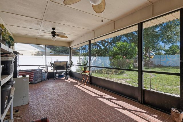 1079 W HANCOCK DRIVE, Deltona, FL 32725