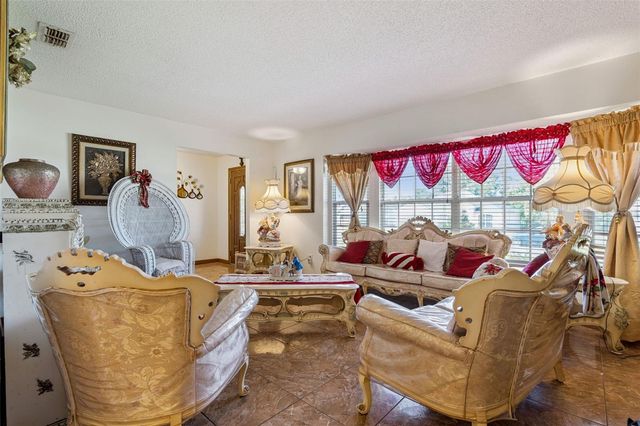 1079 W HANCOCK DRIVE, Deltona, FL 32725