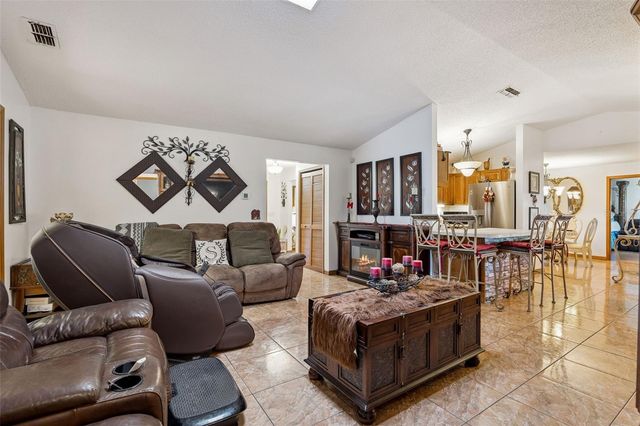 1079 W HANCOCK DRIVE, Deltona, FL 32725
