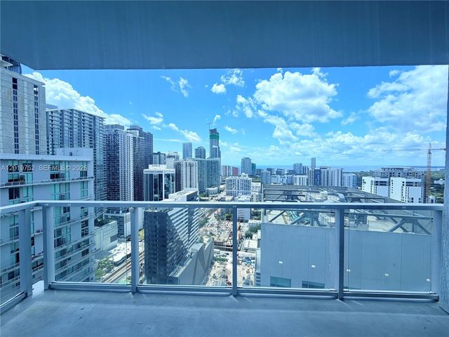 185 SW 7 ST 3412, Miami, FL 33130