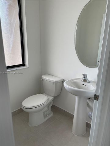 21447 NE 2nd Place, Miami, FL 33179