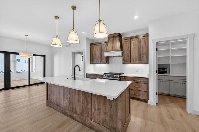 4098 Hanover Drive, Deforest, WI 53532