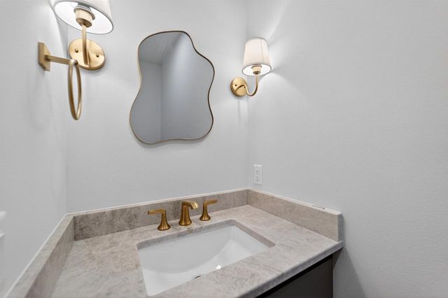 4098 Hanover Drive, Deforest, WI 53532