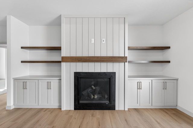 4098 Hanover Drive, Deforest, WI 53532