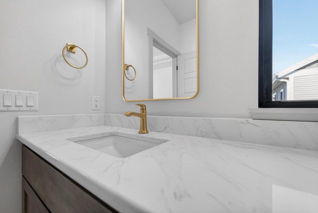 4098 Hanover Drive, Deforest, WI 53532